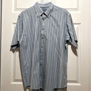 L L Bean Mens Short Sleeve Size XL-Reg Button Down